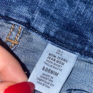 H&M mom jeans